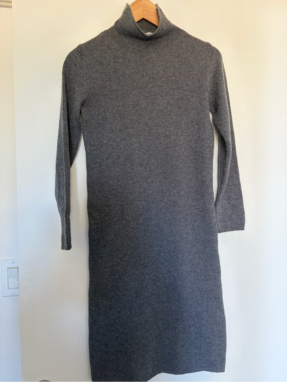 Women's Gray Turtleneck Long-Sleeve Knit Dress
